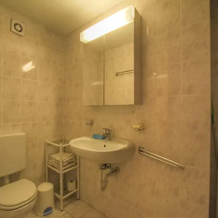 Apartment Les Rocailles By Interhome
